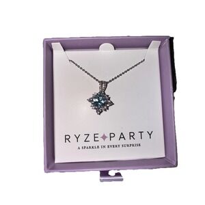 Ryze Party Core Line Womens Icebreaker White Light Blue Frost Necklace NEW
